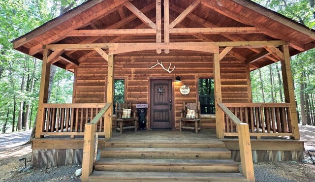 3 miles on ATV to Wolf Pen Gap, Luxury Cabin slp 5