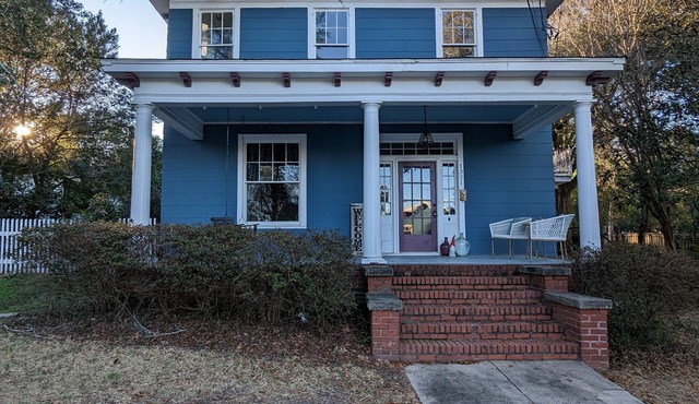 3 miles to the Masters Tournament in the Summerville neighborhood of Augusta!