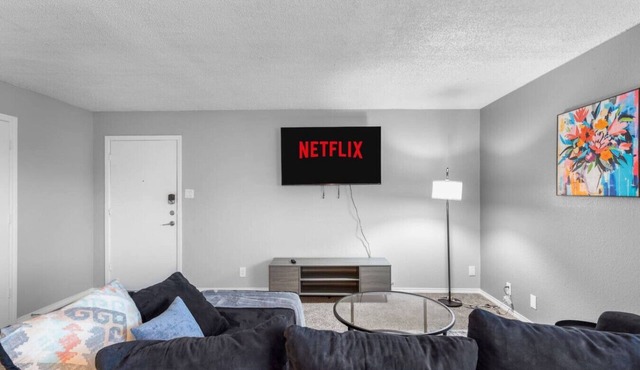 3 Min Walk to AT&T | 2BR | Parking + Pets + Gym