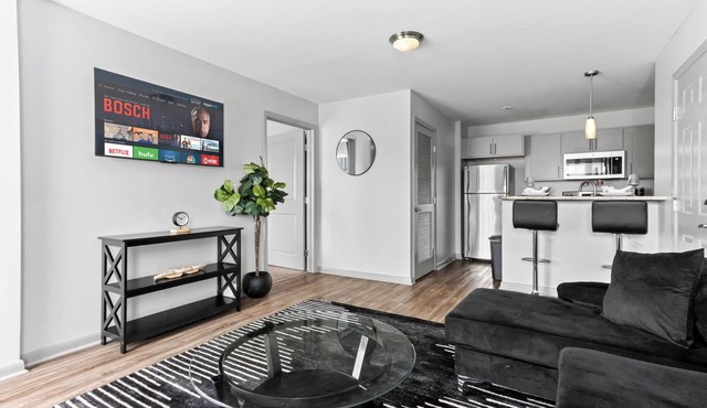 3 mins from Arsenal/Bridge Street