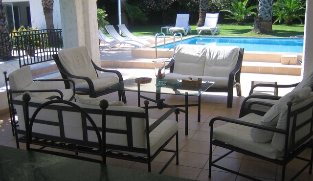 3 minutes away from the sea, relaxation guaranteed, all mod cons