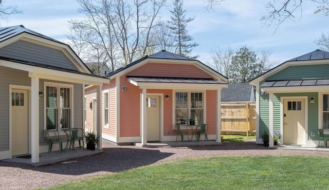 3 New Cottages Near Burlington Beaches & Bike Path — Group Stay, Sleeps 12