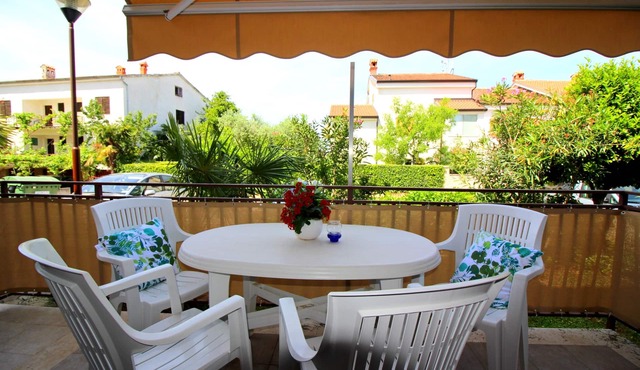 3 persone, near the beach, air conditioned, quiet location, family-friendly