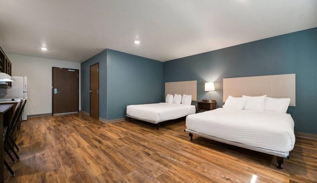 3 Pet-Friendly Rooms with Kitchen Near Rockledge Historic Parks & Trails