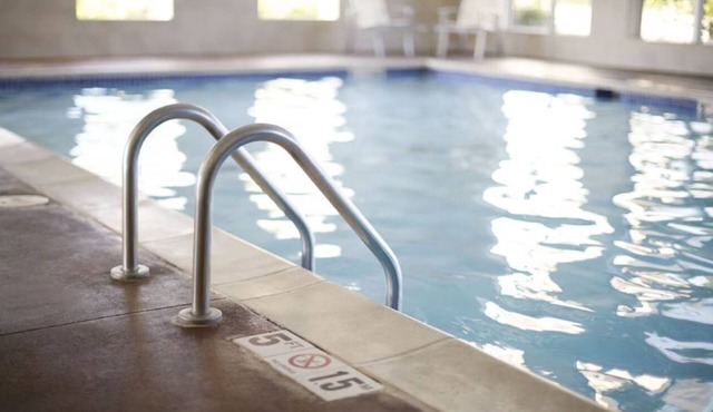3 Pet-Friendly Stay w/Pool Near Padre Island National Seashore & Gulf Coast Fun