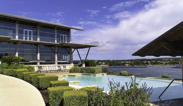 3 Pet-Friendly Units at Lakeway Resort & Spa, Outdoor Pool!