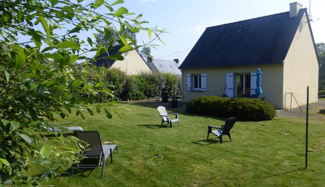 3* prefectorally classified self-catering cottage in Dol de Bretagne, 15 minutes from Saint-Malo
