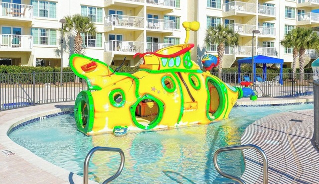 3 Premier Rooms + Hot Tub, Indoor & Outdoor Pools near Litchfield Beach
