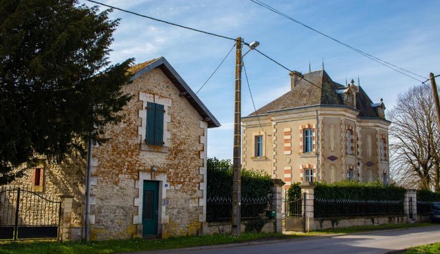 3 Quartier de la Gare Charroux (Gite)