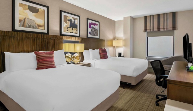 3 Relaxing Rooms with Fitness Center | Close to MT Bank Stadium