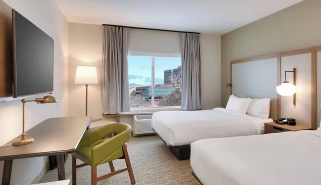 3 Relaxing Stays with Free Breakfast and Pool Access Near Federal Center