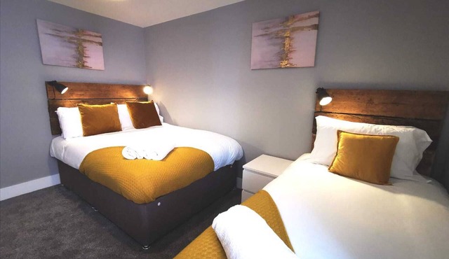 3 RM Studio, Open-plan Living, Dining, & Kitchen