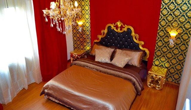 3-room 80-m² apartment with private parking inside the apartment building