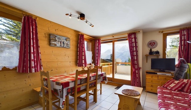 3-room apartment for 4/6 people in the center of La Rosière