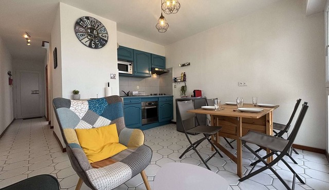 3-room Apartment with Wifi, sea view, forest in Saint-Trojan-les-Bains