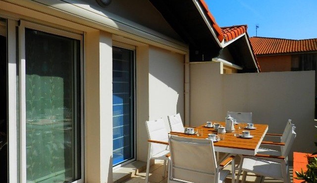 3-room apartment near ocean and lake, ideal for families