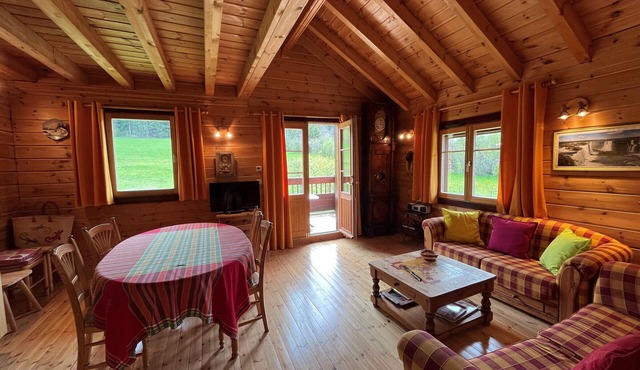 3-room apartment at the foot of the slopes, quiet, sleeps 6