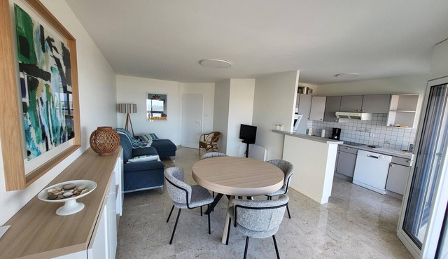 3-room apartment with loggia in Les Sables-d'Olonne