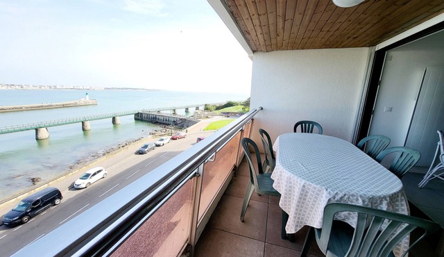 3-room apartment with terrace, garage - La Chaume