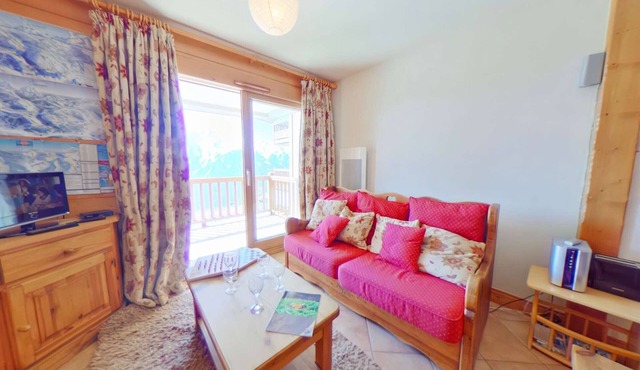 3-Room Apartment, Balcony, Parking, 5 People Villard-sur-Doron