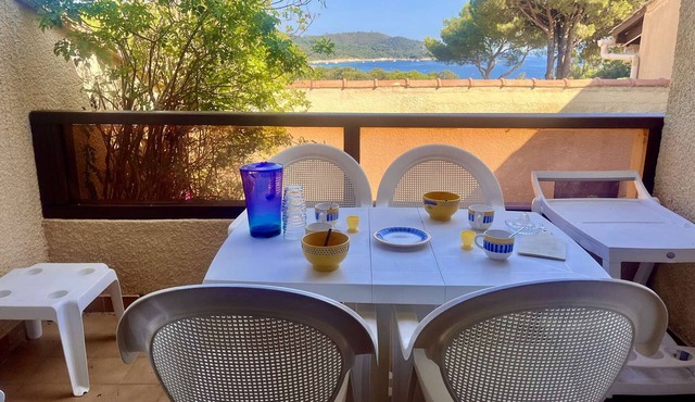 3-room apartment with AC, pool, tennis, parking in La Croix-Valmer