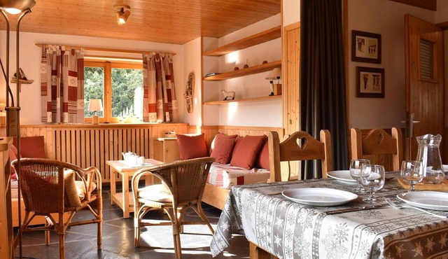 3-room apartment, 8 people, near slopes, fireplace, pets allowed - Méribel