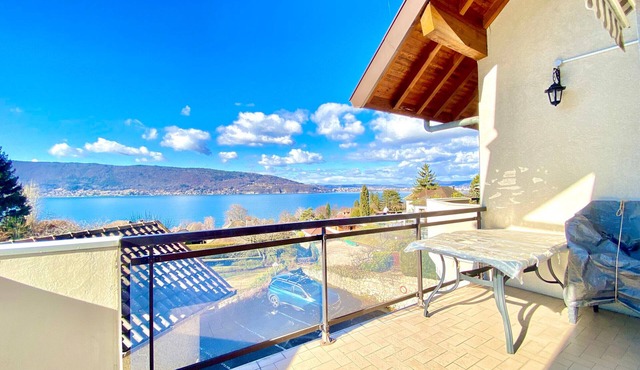 3-room apartment with terrace and parking, Veyrier-du-Lac