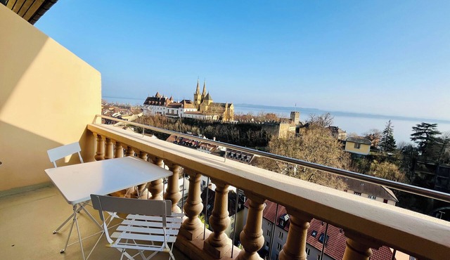 3-room apartment with view near downtown Neuchâtel