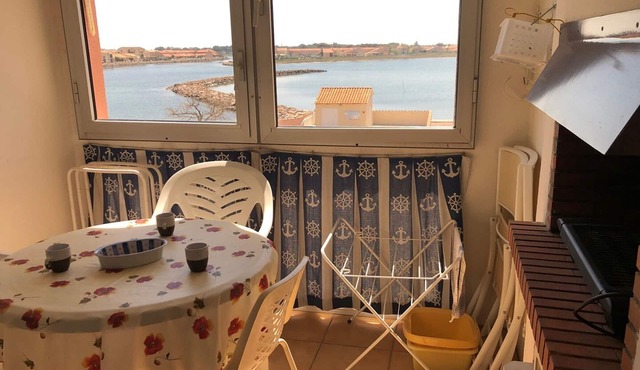 3-Room+Cabin Apartment with Pool and Parking, Sleeps 6, Port Barcarès