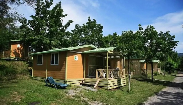 3-room chalet for 5 people * * Chalet 3 pièces 5 personnes * * Chalet 3 pièces 5 personnes * * Chalet 3 pièces 5 personnes