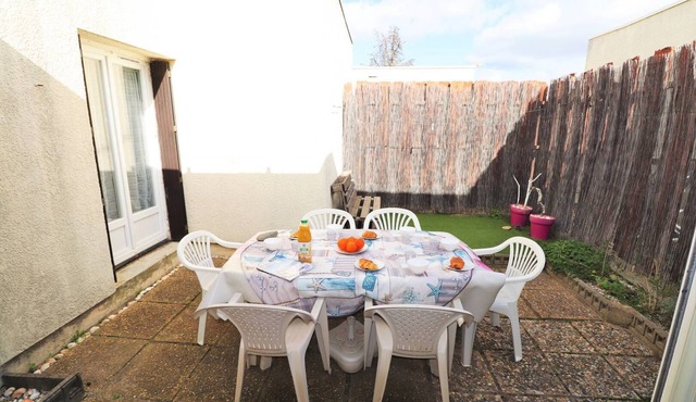 3-room house 60M2 single storey patio private parking