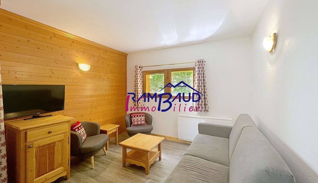 3 rooms 6 people Swimming Pool Private parking