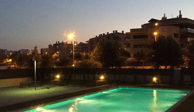 3 Rooms and pool / close to the city and mountain
