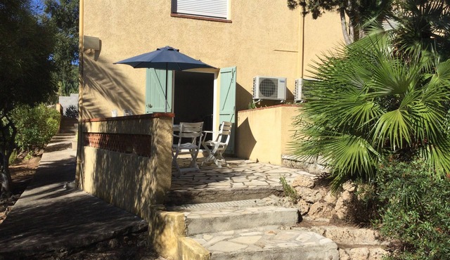 3 rooms - air-conditioned - quiet - sea view