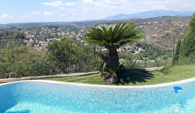 3 Rooms in Villa on Hill Panoramic View ds Quiet Environment