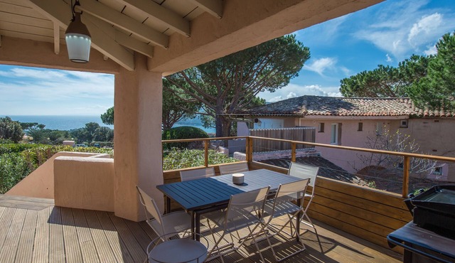 3 ROOMS VIEW BAY AND SARDINIA