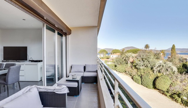 3 rooms with Sea View Terraces