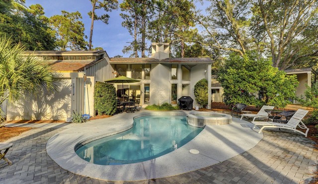 3 Scaup-Fido Friendly, 202 Yard walk to the Beach, Private HEATED Pool & Spa.