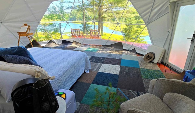 3 Secluded amazing spots on your own Private Pond