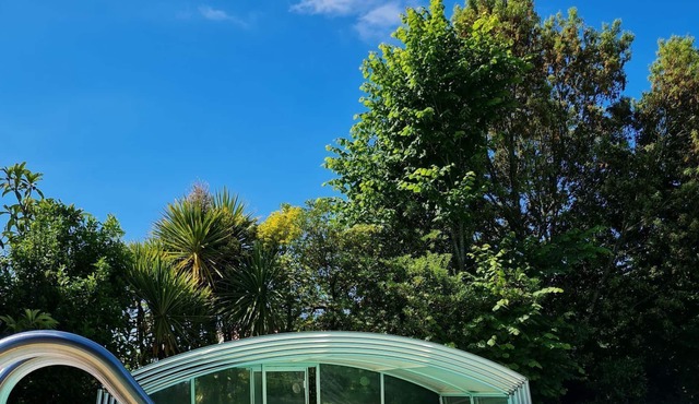 3 star cottage for 2 adults and 2 children with heated swimming pool