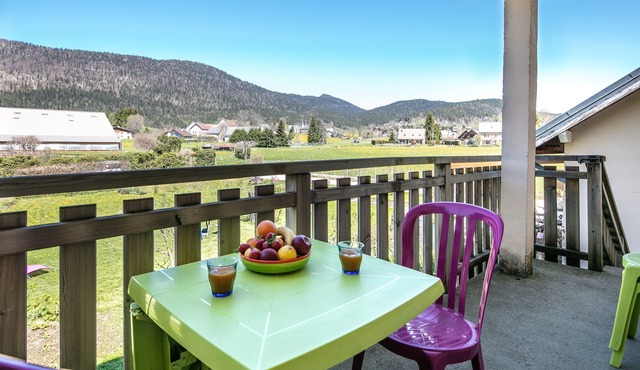 3-star gîte, 6 people, large balcony, garden, 2 parking spaces, Autrans en Vercors