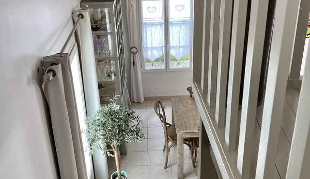 3-star listed house with south-facing courtyard - Quartier de La noue Sainte Marie