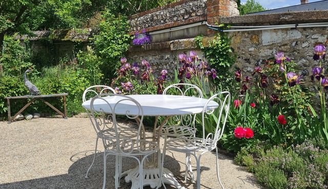 3-star-rated artist's house in the heart of nature, 9 minutes from Rouen.