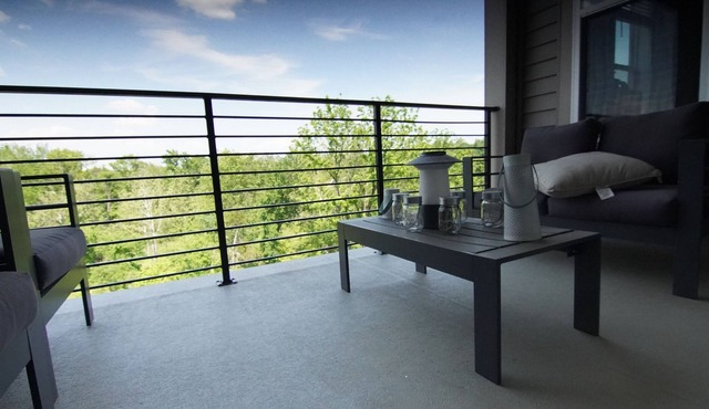 3 Story Luxury Business Condo