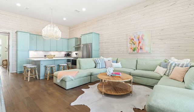 3-Story Townhome w/Chic Coastal Interiors & Great Amenities@Cinnamon Shore