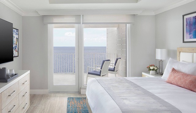 3 Sunlit Room w/Harbor Views – Great Spot to Relax and Recharge