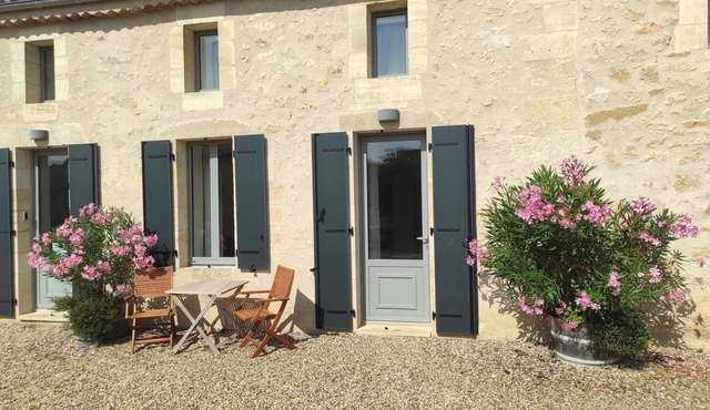 3 The Courtyard 4 Star Vineyard Gite