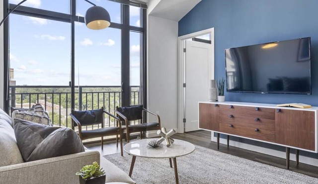3 Units | Ballston Extended Stay | Rooftop View & Kitchen | Walk to Local Dining