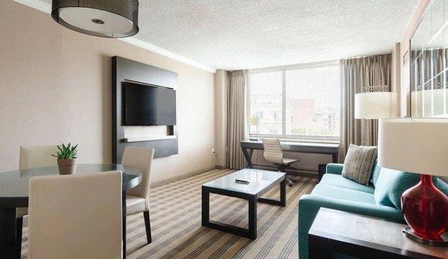3 Units in Penn Washington | Spacious Haven | Walk to Kennedy Center & Mall