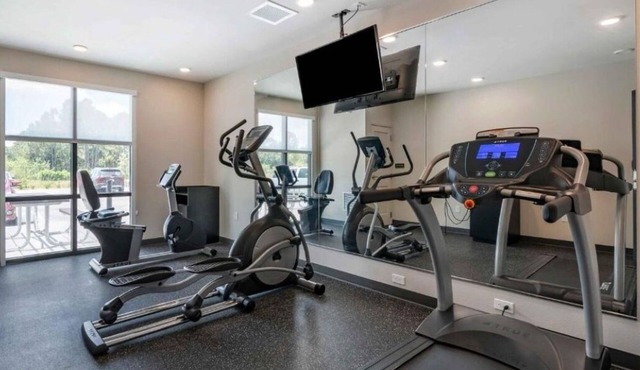3 Units | Premier Suites in Sparks | Near Reno Airport